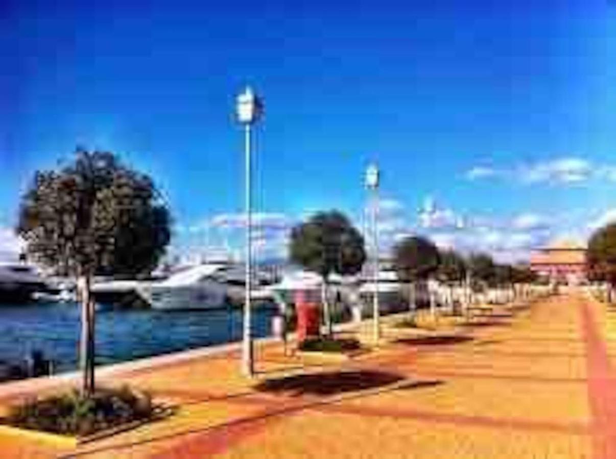 Paleo Faliro Athens Fully Equipped 2 Bedrooms 90 Sqm Big Apartment 200M To Free Beach Exterior photo