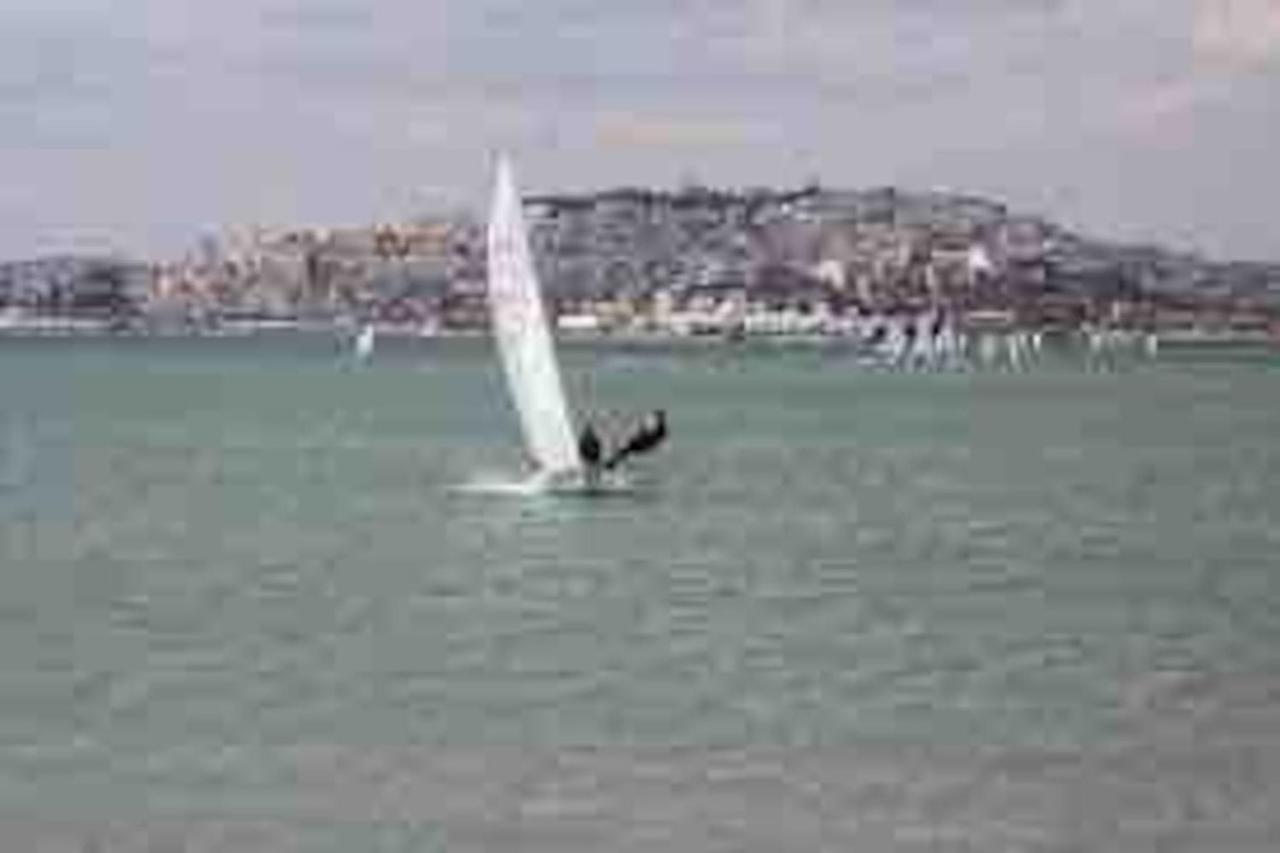 Paleo Faliro Athens Fully Equipped 2 Bedrooms 90 Sqm Big Apartment 200M To Free Beach Exterior photo